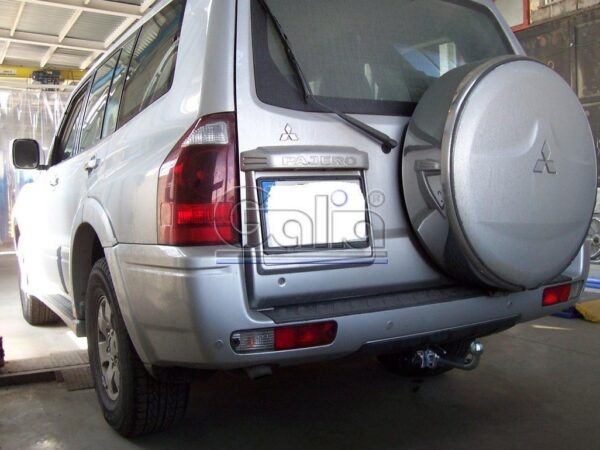 Mitsubishi Pajero 3 i 5 drz. (od 2000r.)