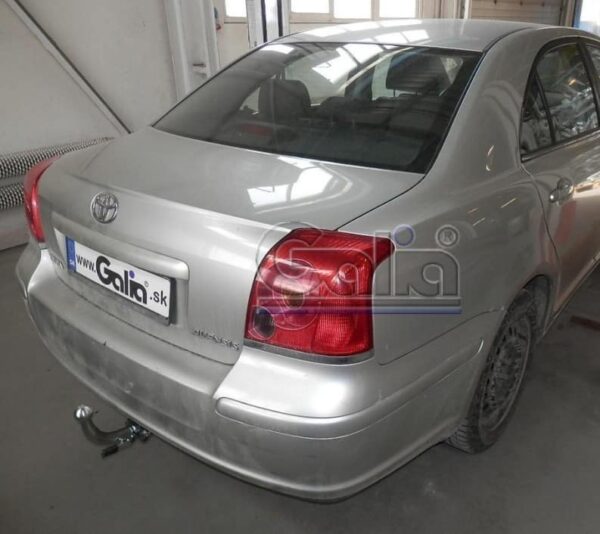 Toyota Avensis htb, sedan (od 2003r. do 2009r.)